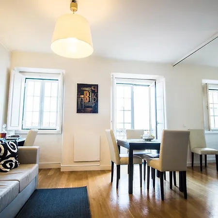 Apartament Downtown Bica *