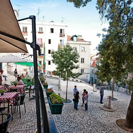 Downtown Bica Apartament