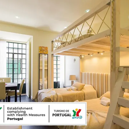 Downtown Bica * Лісабон