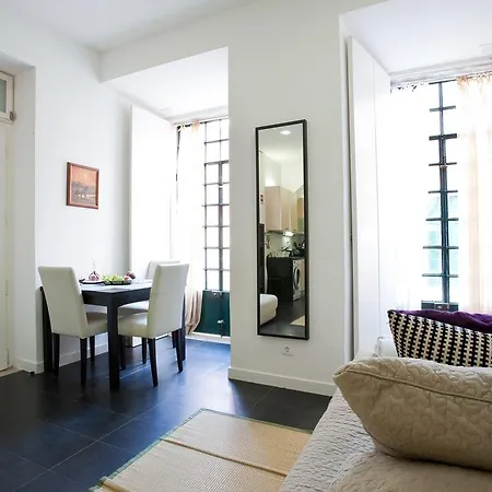 Downtown Bica Apartamento *