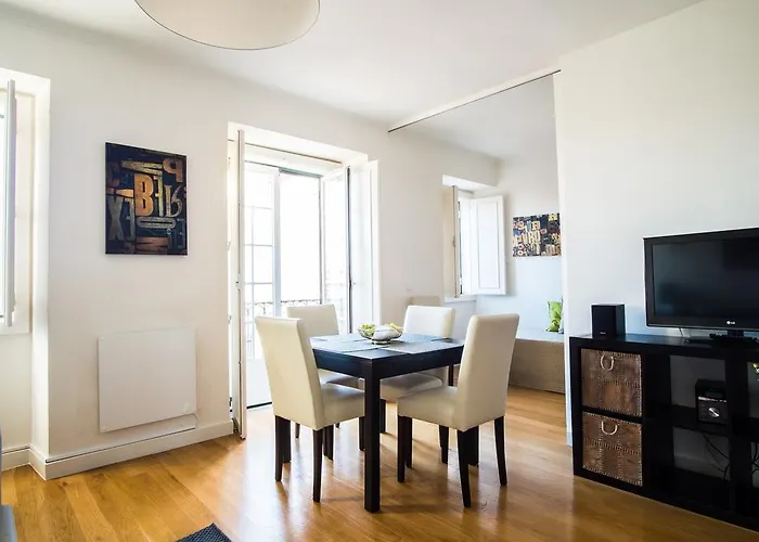 Downtown Bica Appartamento *