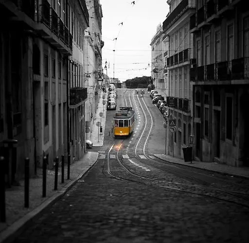 Downtown Bica Appartamento Lisbona