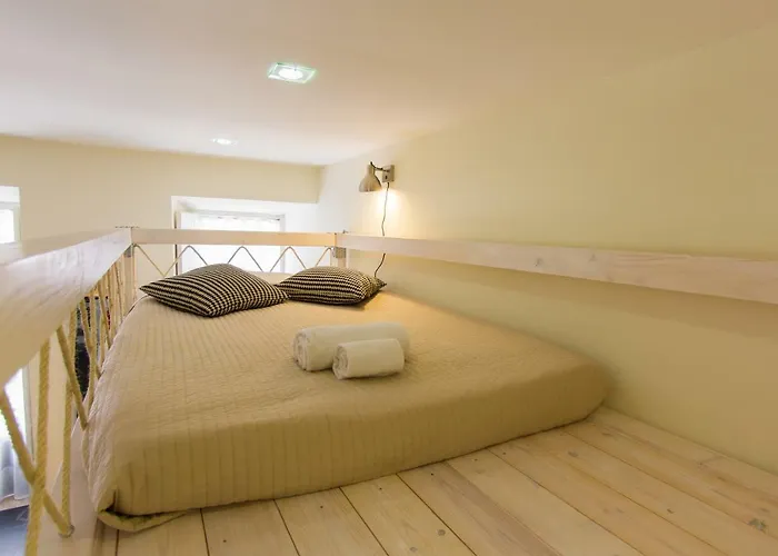 Downtown Apartments Bica Lisbon