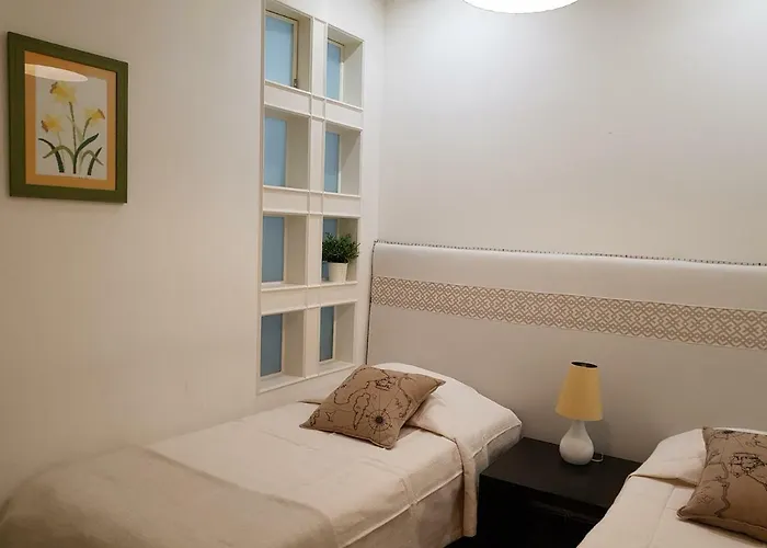 Downtown Bica * Lisbona