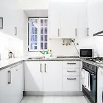 Apartment Downtown Apartments Bica