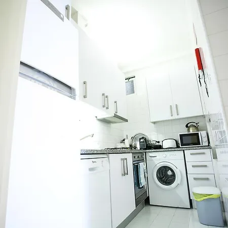 Downtown Bica * Lizbona