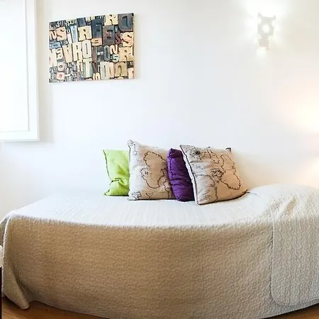 Downtown Bica Apartament